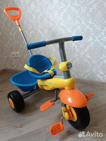 Детский трехколесный велосипед Smart Uno Trike