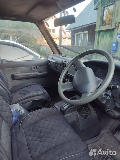 Toyota Land Cruiser Prado 2.4 AT, 1991, 280 000 км