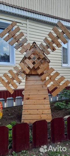 Мельница декоративная