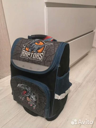 Портфель рюкзак школьный ортопедический