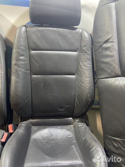 Комплект сидений Opel Astra H GTC