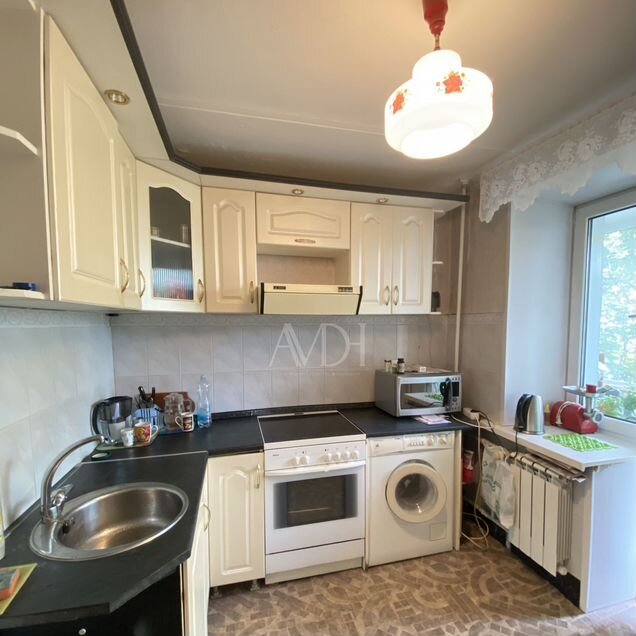 Комната 15 м² в 3-к., 4/12 эт.