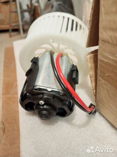 BMW 5/6/7 F-series Вентилятор отопителя