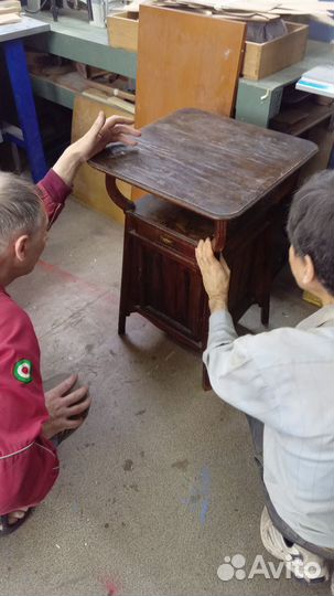 Выкуп антикварной мебели и предметов интерьера