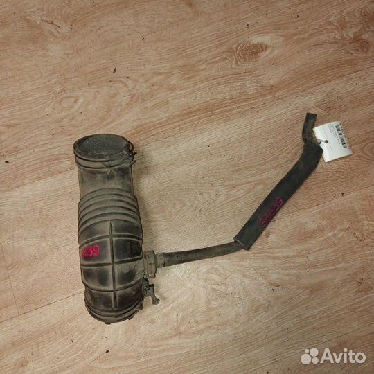 Патрубок воздушного фильтра Kia Rio 3 2011-2017