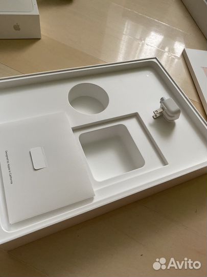 Коробка Apple MacBook Pro