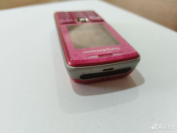Sony Ericsson W200i
