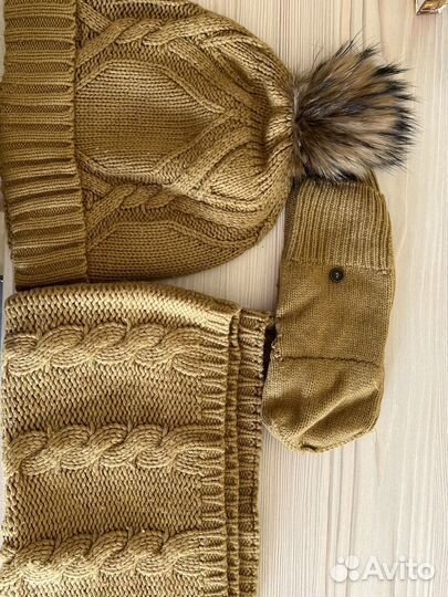 Комплект шапка, шарф, варежки
