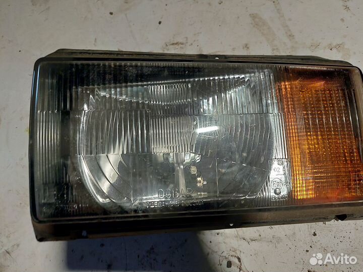 Фара передняя классика