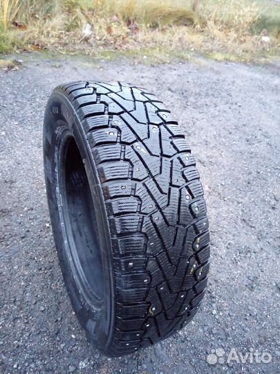 Pirelli Ice Zero 215/65 R17 103T