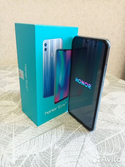 HONOR 10 Lite, 3/64 ГБ