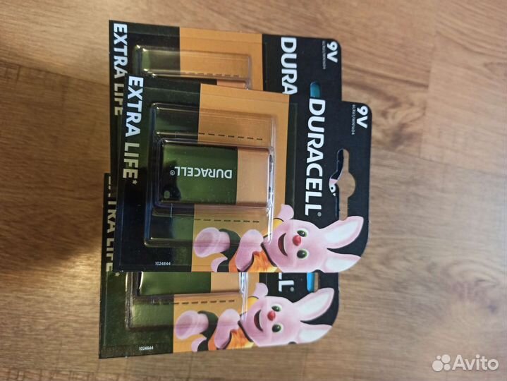 Батарейка Duracell 9V Крона