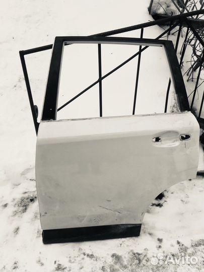 Дверь задняя левая Субару Форестер SJ