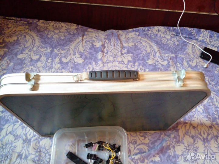 Столик туристическии как новый