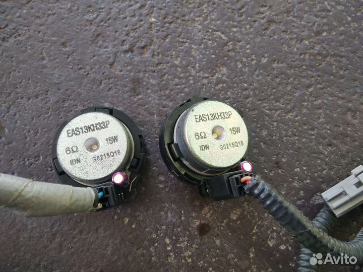 Honda Pilot 2 динамики в панель