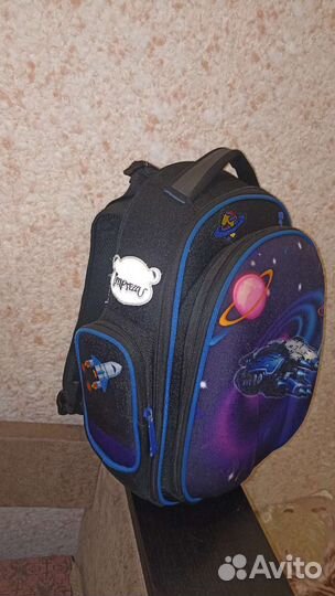 Рюкзак школьный