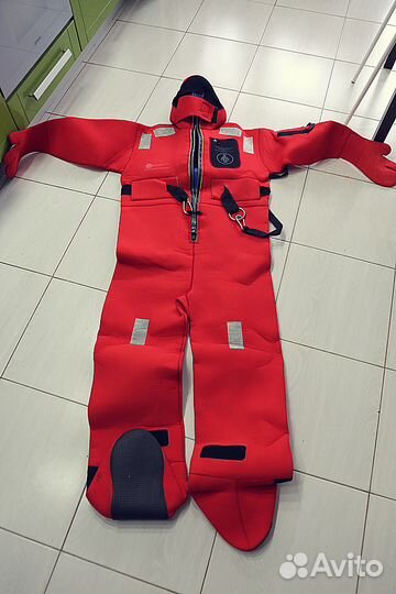 Спасательный костюм стандарт solas 74/83