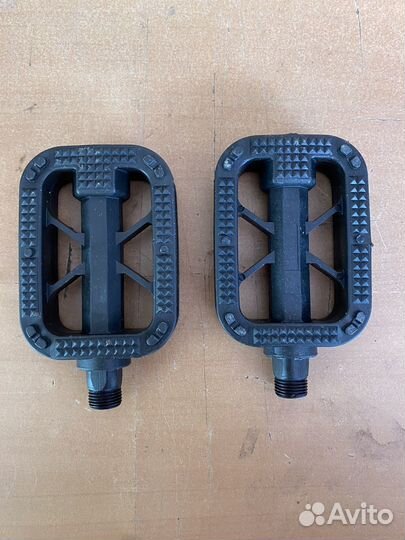 Педали для велосипеда