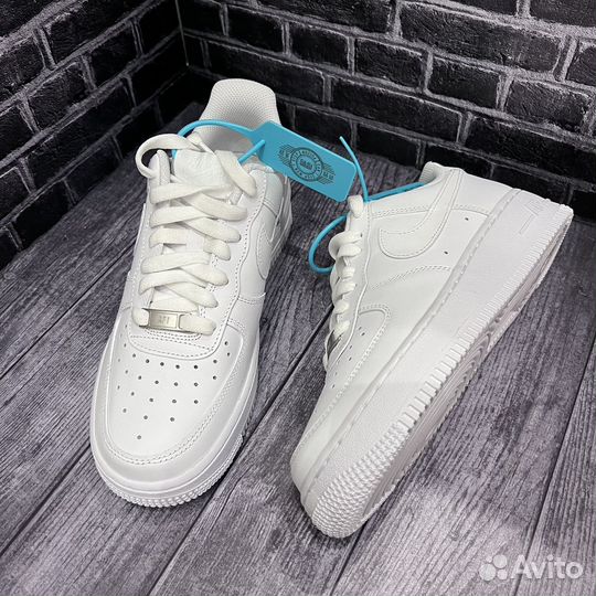 Кроссовки Nike Air Force 1 Triple White Оригинал