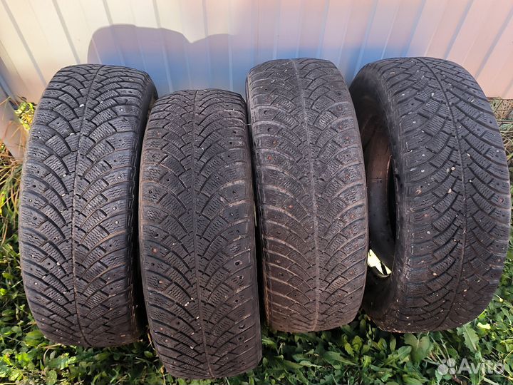 Bfgoodrich G-Force Stud 215/65 R16