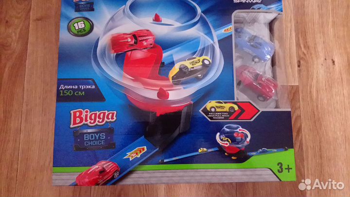 Продам игровой набор Супер трек