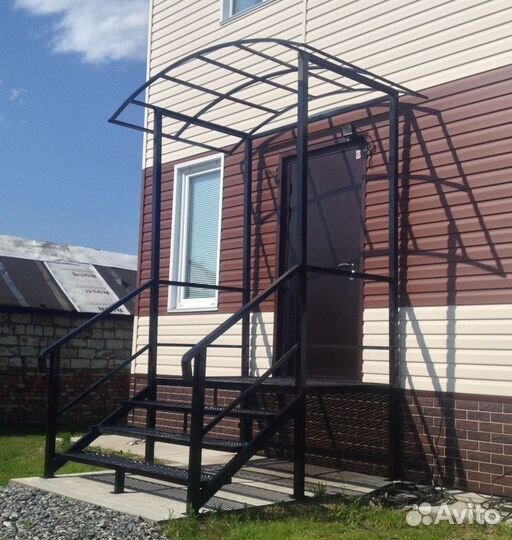 Лестница на вход