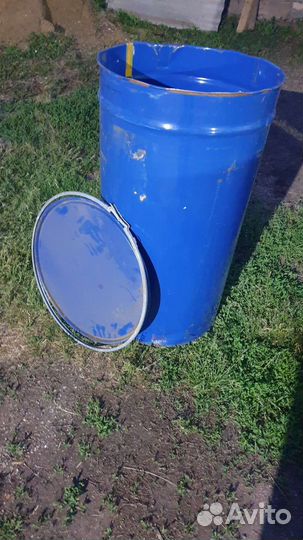 Бочки 200л. Пластиковые. Для воды и зерна