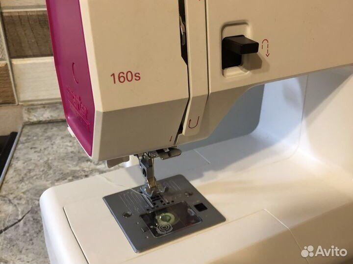 Швейная машина Pfaff