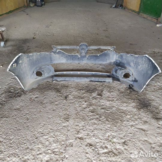 Бампер передний Renault Logan 2 седан 1.6 2018