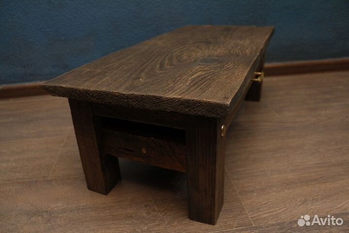 Столик-тумба из массива (дизайнерский)