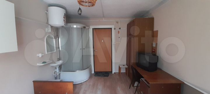 Комната 13 м² в 1-к., 1/2 эт.