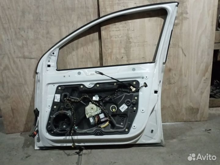 Дверь передняя правая VW Golf 6 2008-2012 г