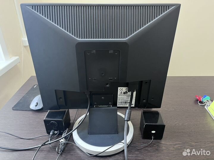 Монитор Samsung 19 дюймов