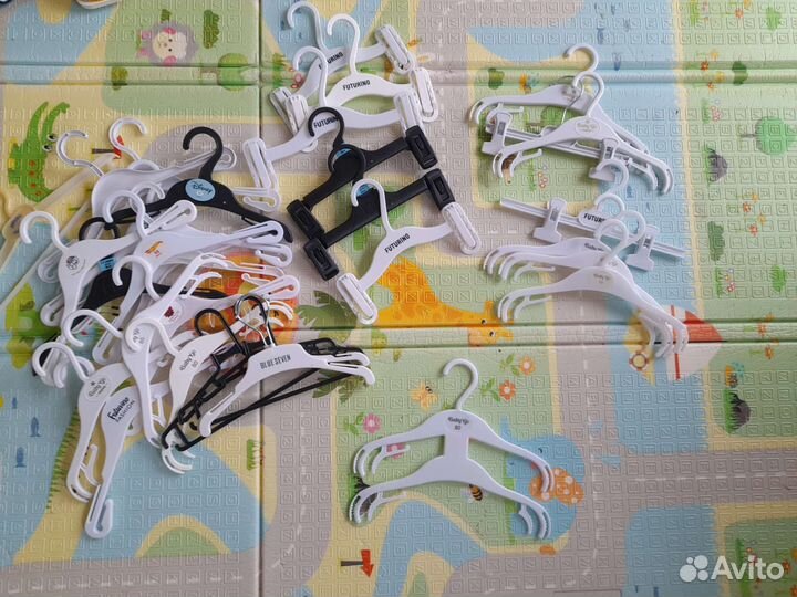 Вешалки плечики детские