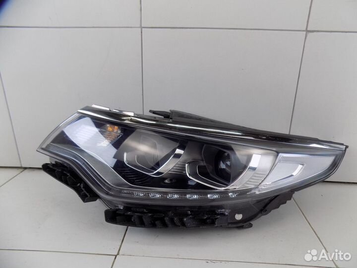 Фара левая Kia Optima