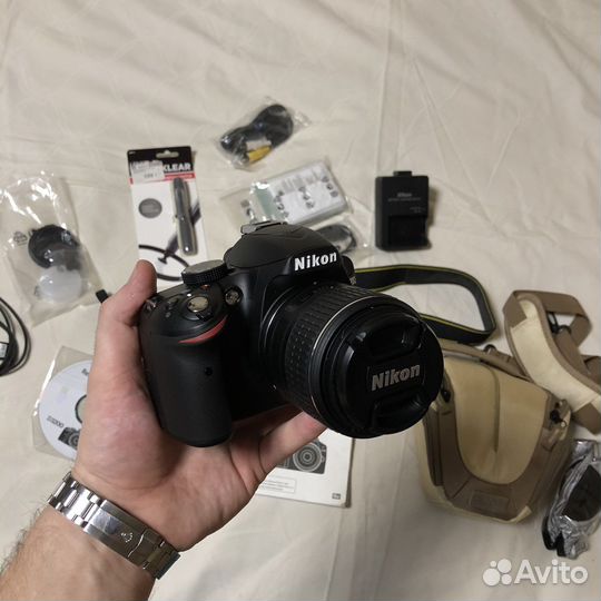 Зеркальный фотоаппарат Nikon D3200