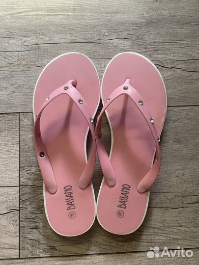 Шлепанцы женские