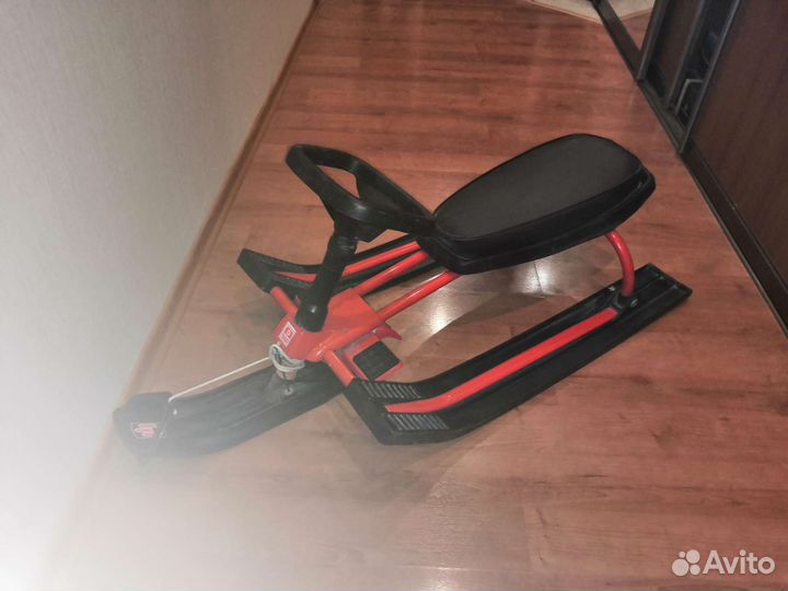 Детский снегокат бу