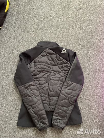 Куртка reebok женская