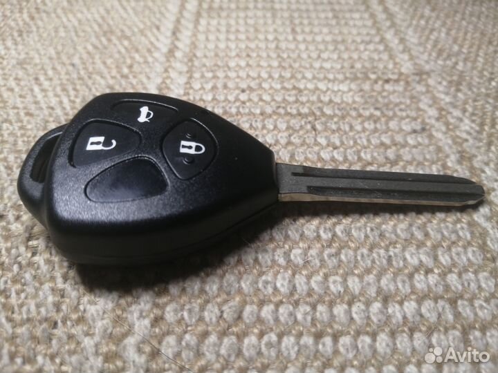 Toyota DA101418 denso 12BBY чип ключ 3 кнопки