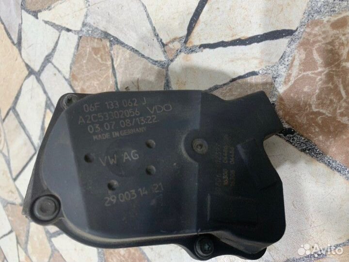 Дроссельная заслонка Audi A5 купе 1.8 2008