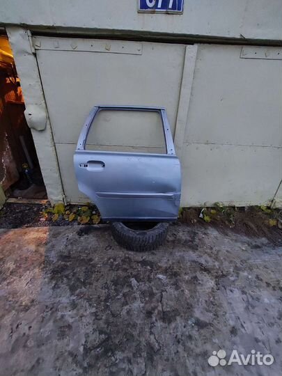 Дверь задняя правая volvo xc90