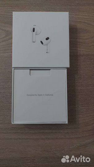 AirPods 3