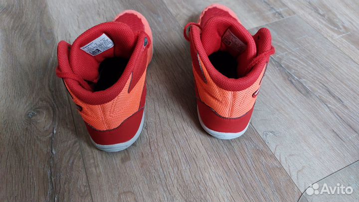 Борцовки asics (22,5 см длина стельки)