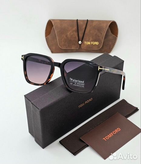 Солнцезащитные очки Tom ford