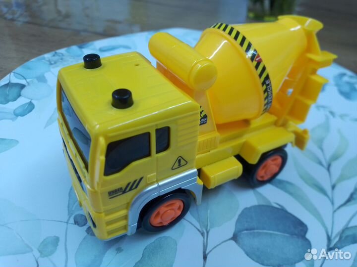 Детские игрушки