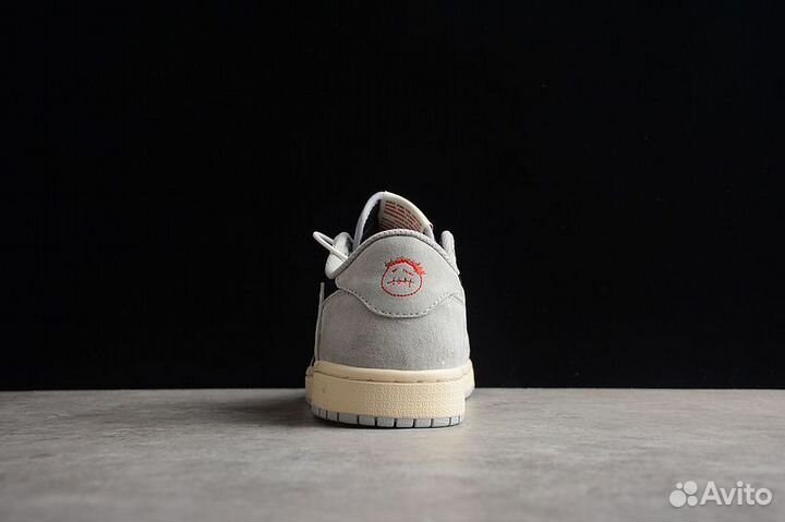 Nike Air Jordan 1 low Travis Shoes кроссовки