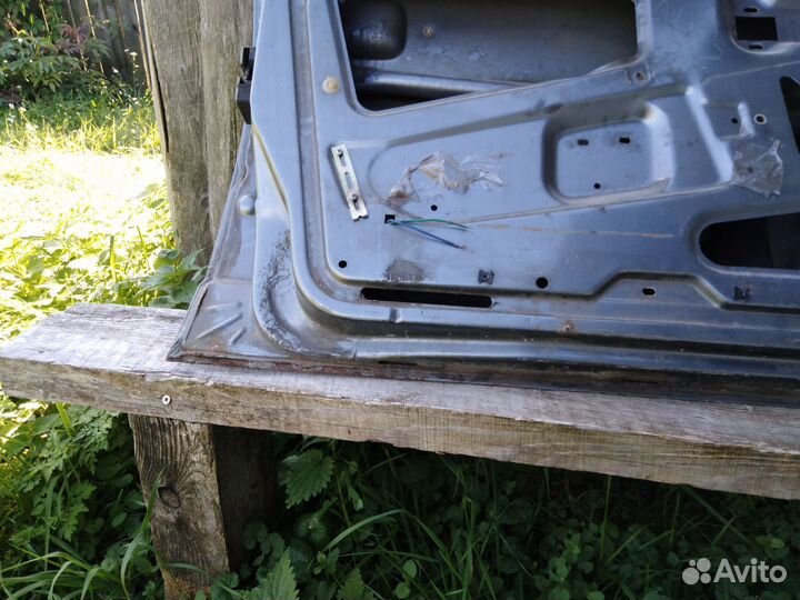 Дверь водительская ваз 2114