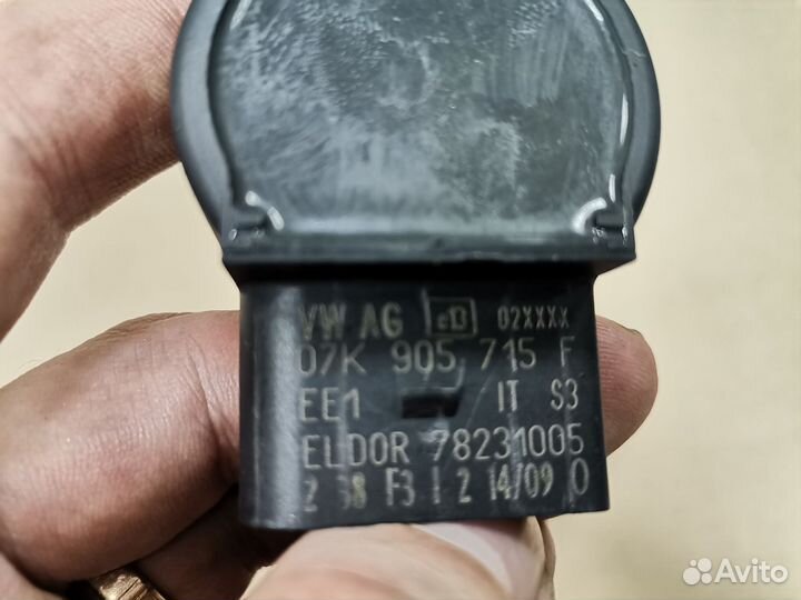Катушка зажигания 07K905715F Audi Volkswagen Skoda