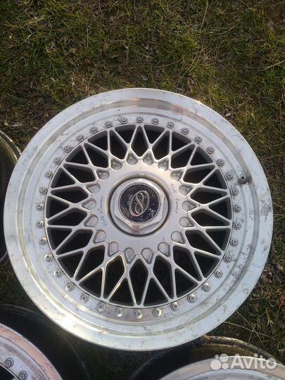 Rays Volk Racing GRA PRO Progressiv R17